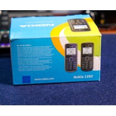 Nokia 1202 նոր հեռախոս, բարակ և հարմարավետ։